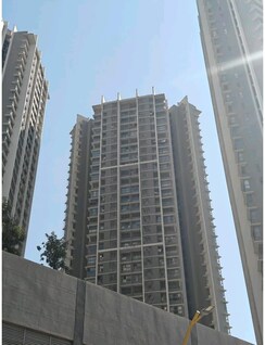 2 BHK + Pooja Room Apartment For Sale in Kalpataru Paramount