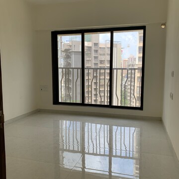 Room in 2 BHK Apartment at Kamla Om Hansa CHS, Roshan Nagar – for Rent