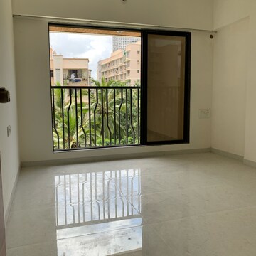 Room in 2 BHK Apartment at Kamla Om Hansa CHS, Roshan Nagar – for Rent