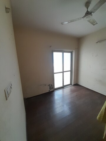 Furnished Amenities in 2 BHK Apartment at Adore Happy Homes, Sector 86 – for Sale