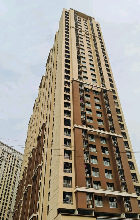 2 BHK + Pooja Room Apartment For Sale in Dosti Oak