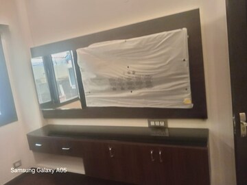 Furnished Amenities in 3 BHK Builder Floor at Greater Kailash ii – for Rent