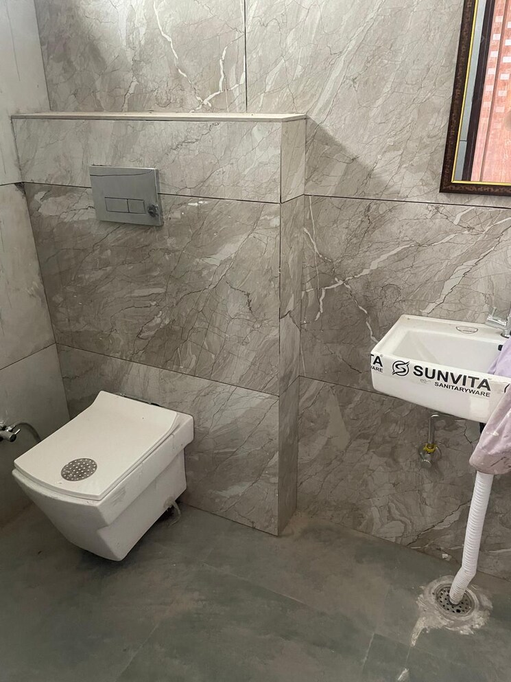 Bathroom, shama-apartments 2 Bedroom 1050 Sq.Ft. Apartment In Sector 10 Dwarka Delhi 9171987