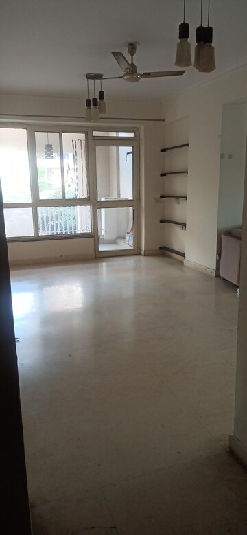 3 BHK Apartment For Rent in Emerald Green, Sector 52
