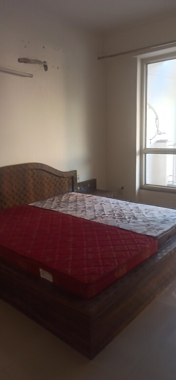 Staircase in 3 BHK Apartment at Emerald Green, Sector 52 – for Rent