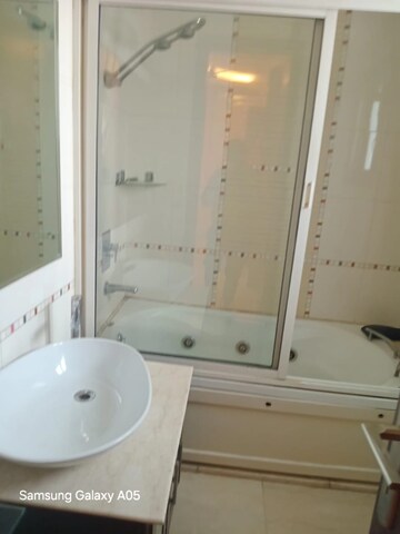 Master Bedroom in 4 BHK Independent House at Greater Kailash ii – for Rent