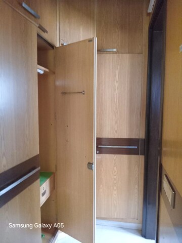 Furnished Amenities in 4 BHK Independent House at Greater Kailash ii – for Rent