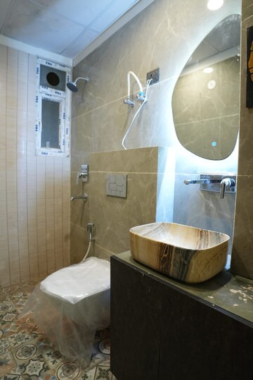 Bathroom in 3 BHK Builder Floor at Ultima 107, Sector 104 – for Sale
