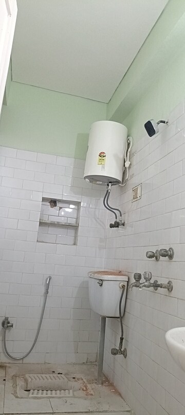 Bathroom in 2 BHK Apartment at Karthik Apartment, Sector 21c – for Rent