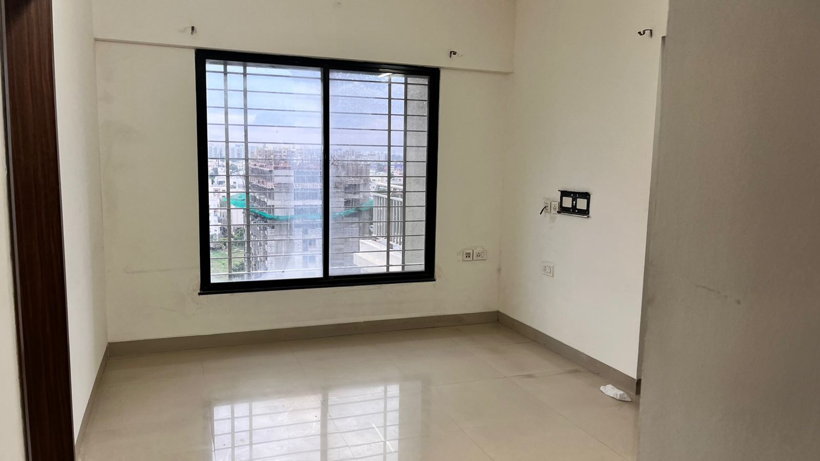 2 BHK + Pooja Room Apartment For Rent in Majestique Towers East Phase 2