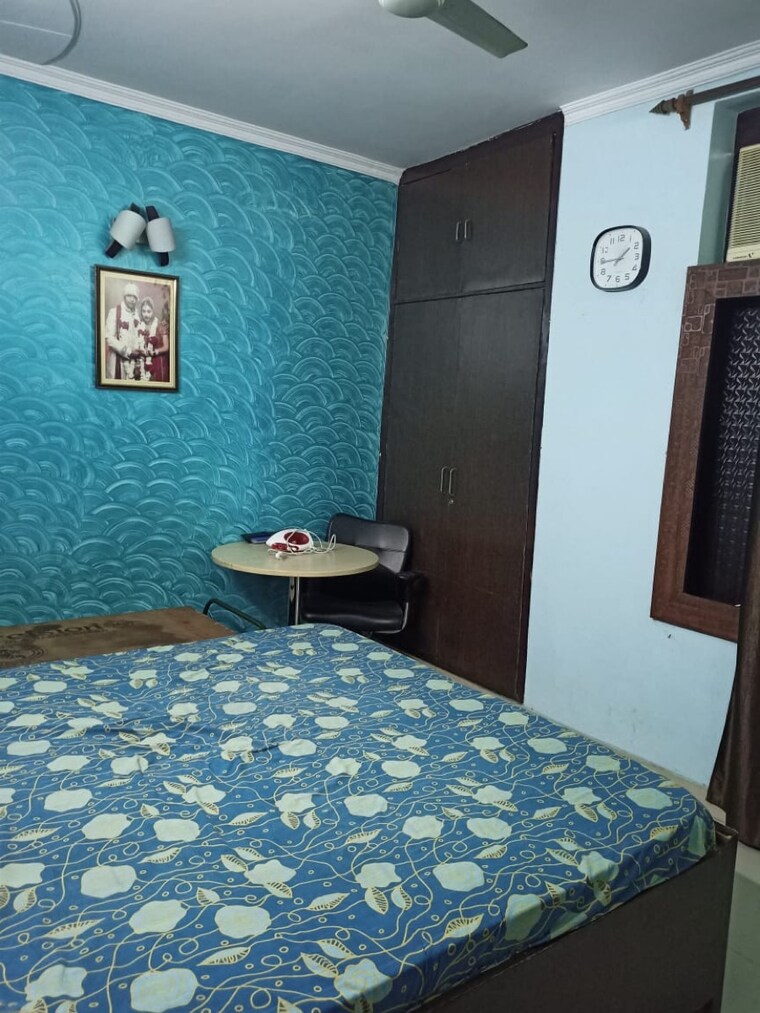 Bedroom, sainik colony 2 Bedroom 910 Sq.Ft. Builder Floor In Sainik Colony Faridabad 9167479