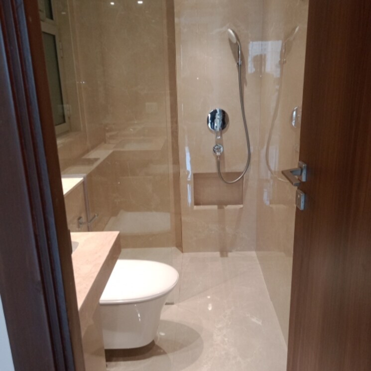 Bathroom, powai 3 Bedroom 850 Sq.Ft. Apartment In Powai Mumbai 9172125