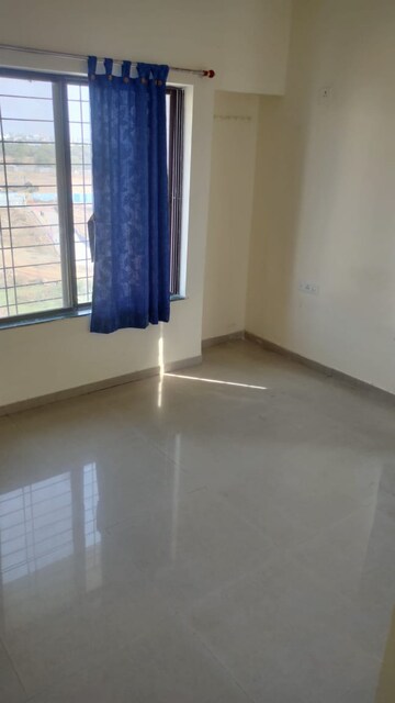 Room in 3 BHK Apartment at Bhandari Savannah, Wagholi – for Rent