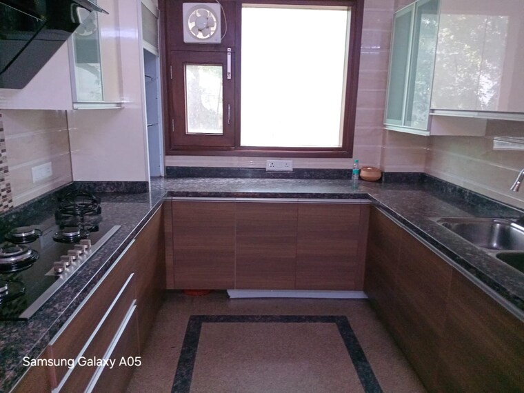 Kitchen, greater kailash ii 4 Bedroom 300 Sq.Yd. Builder Floor In Greater Kailash ii Delhi 9172134