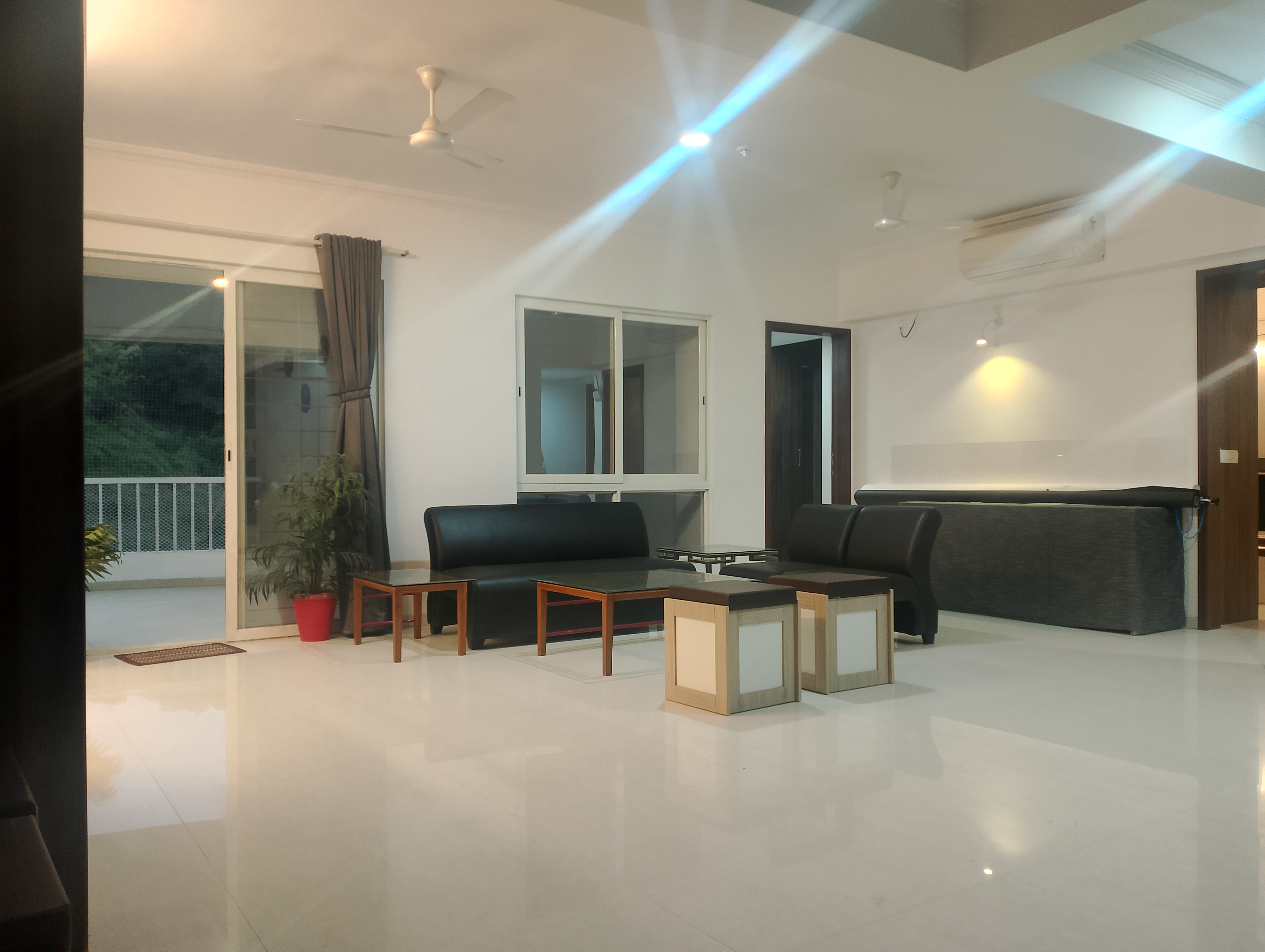 5 BHK + Servant Room,Extra Room 2400 Sq.Ft. Apartment in Rucha Vantage