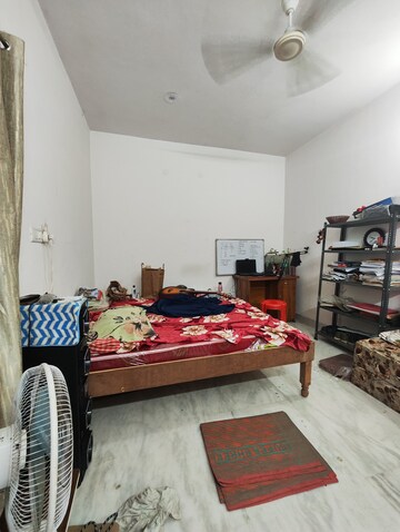 Bedroom in 1 BHK Apartment at Katwaria Sarai – for Rent