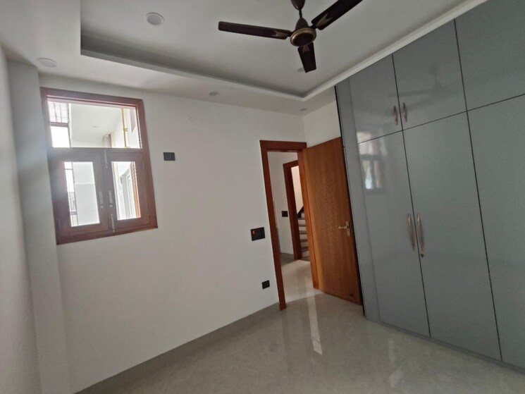 Room, informatics-apartment 3 Bedroom 1800 Sq.Ft. Apartment In Pi Greater Noida Greater Noida 9172175