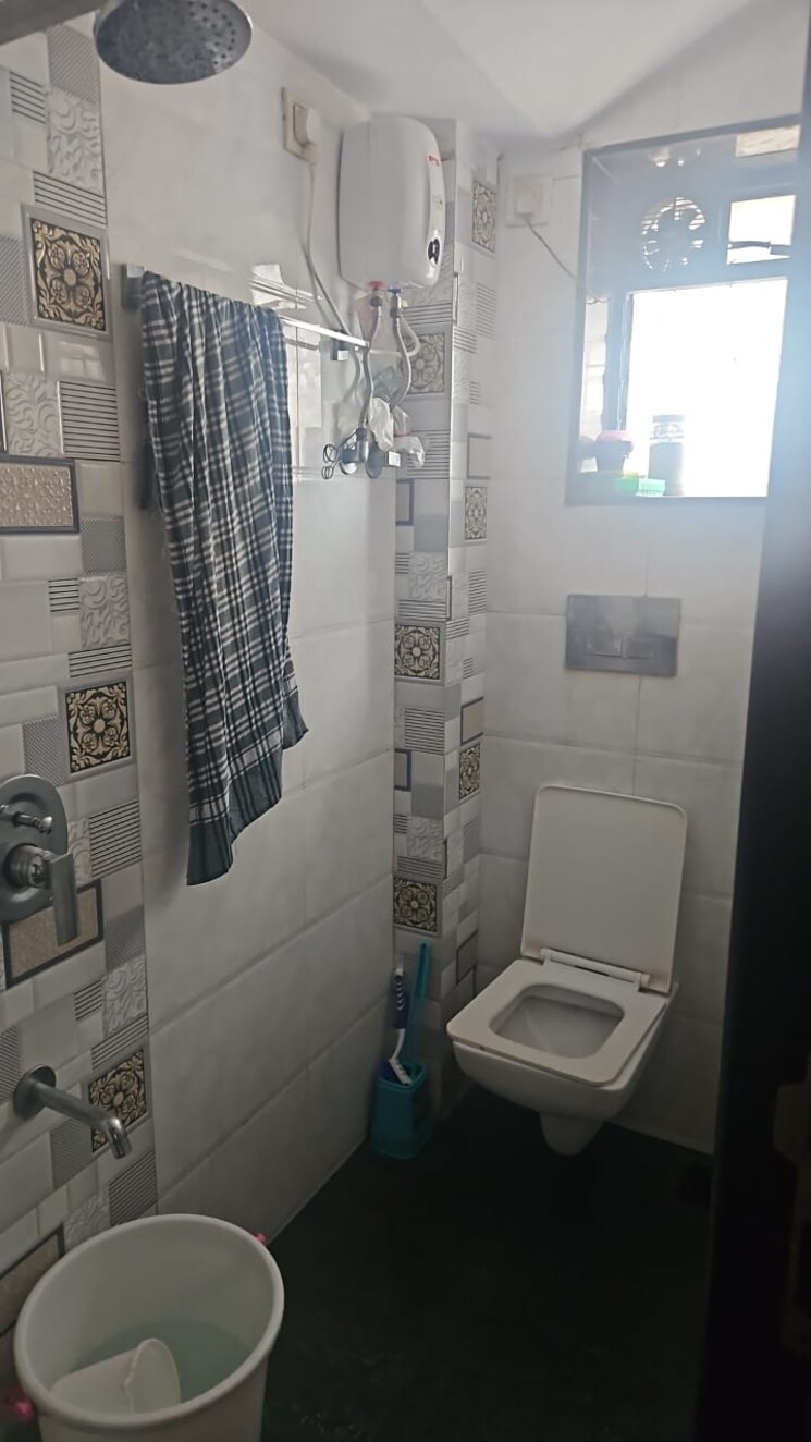 Bathroom, pradnya-apartment-vakola 1 Bedroom 450 Sq.Ft. Apartment In Vakola Mumbai 9172172