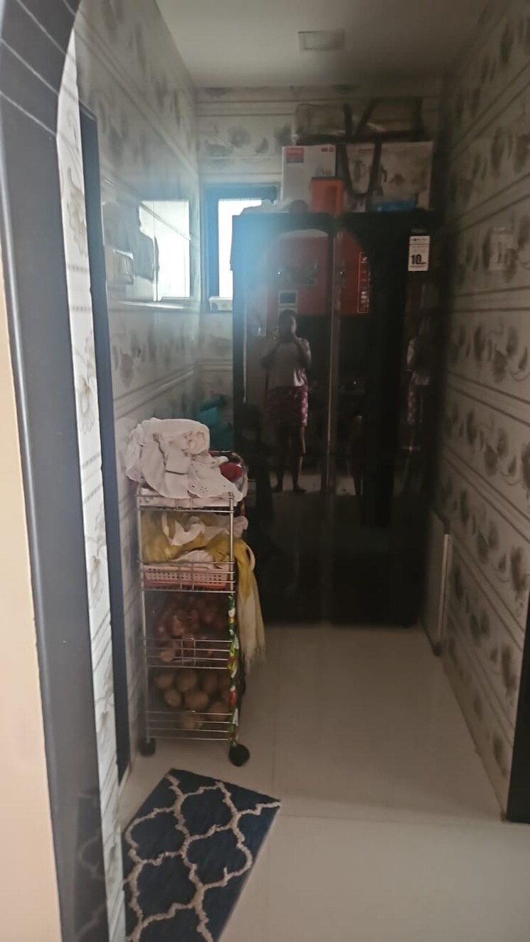 Bathroom, pradnya-apartment-vakola 1 Bedroom 450 Sq.Ft. Apartment In Vakola Mumbai 9172172