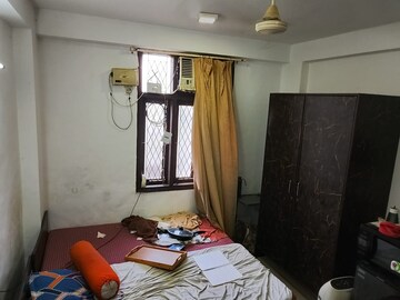 1 RK Apartment For Rent in Katwaria Sarai