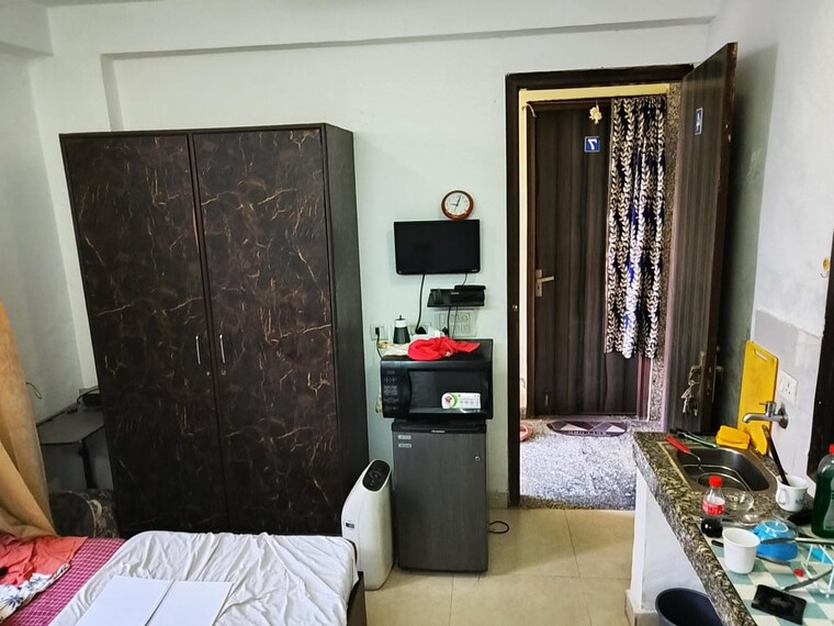 Bedroom, katwaria sarai 1 RK 300 Sq.Ft. Apartment In Katwaria Sarai Delhi 9172180