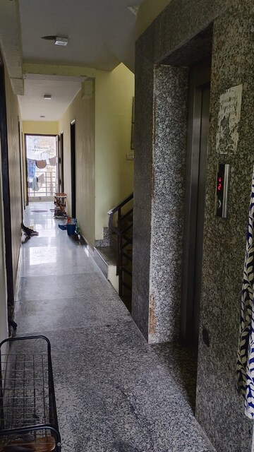 Building Lobby in 1 RK Apartment at Katwaria Sarai – for Rent