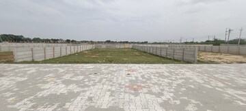  Industrial Plot – Exterior View View at Etmadpur - for Sale