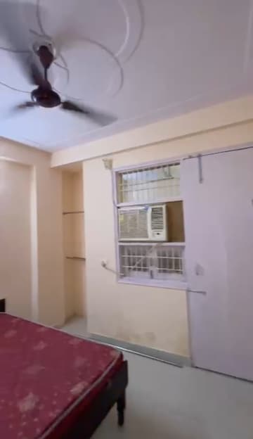 1.5 BHK Builder Floor For Rent in New Ashok Nagar