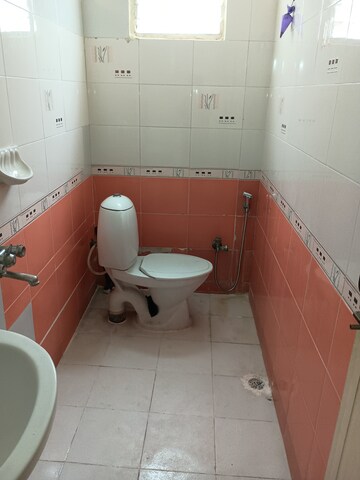Bathroom in 2 BHK Apartment at Anand Apartments Ameerpet, Ameerpet – for Rent