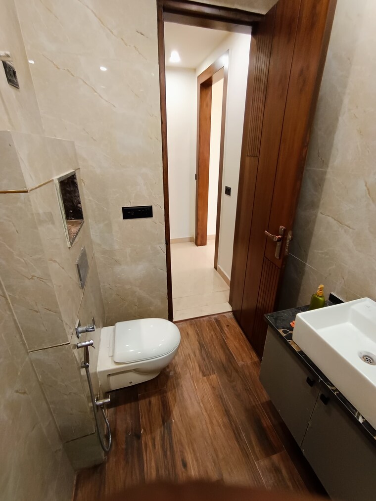 Bathroom, rps-palm-drive 2 Bedroom 1125 Sq.Ft. Apartment In Sector 88 Faridabad 9172195