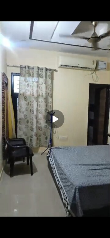 Team Area in 2 BHK Apartment at Motiaz Royal Citi, Ambala Highway – for Rent