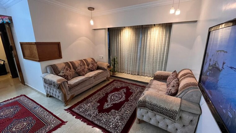 Living Room, lake-primrose 3 Bedroom 1500 Sq.Ft. Apartment In Powai Mumbai 9172211