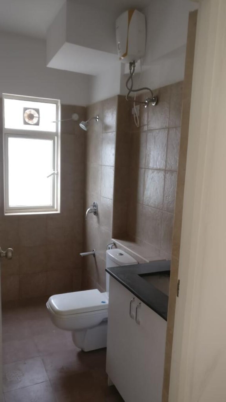 Bathroom, dlf-westend-heights-new-town 3 Bedroom 1690 Sq.Ft. Apartment In Akshayanagar Bangalore 9172256