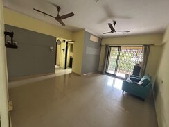 2 BHK Apartment For Sale in Ekta Meadows