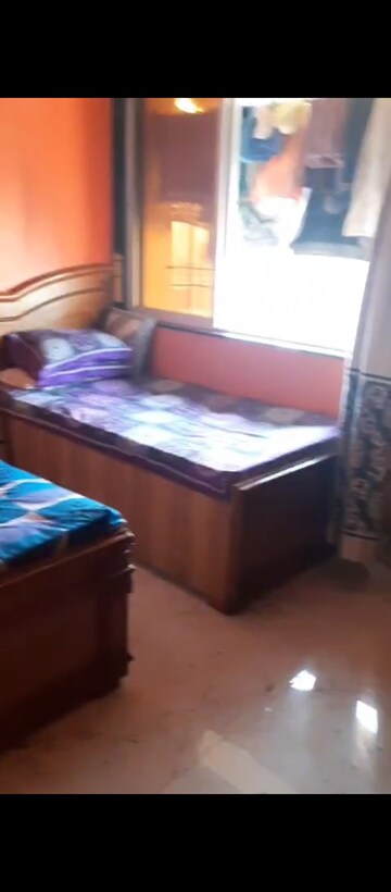 Bedroom in 1.5 BHK Builder Floor at Hilton Residency, Byculla West – for Rent