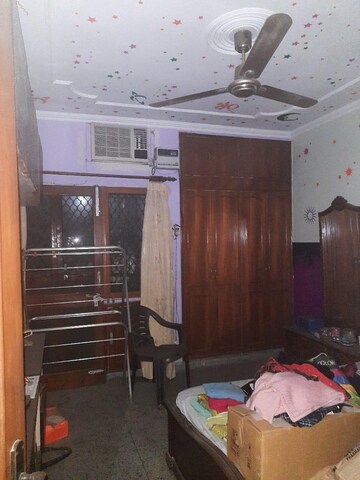 Bedroom in 3 BHK Apartment at Sector 13 Dwarka – for Rent
