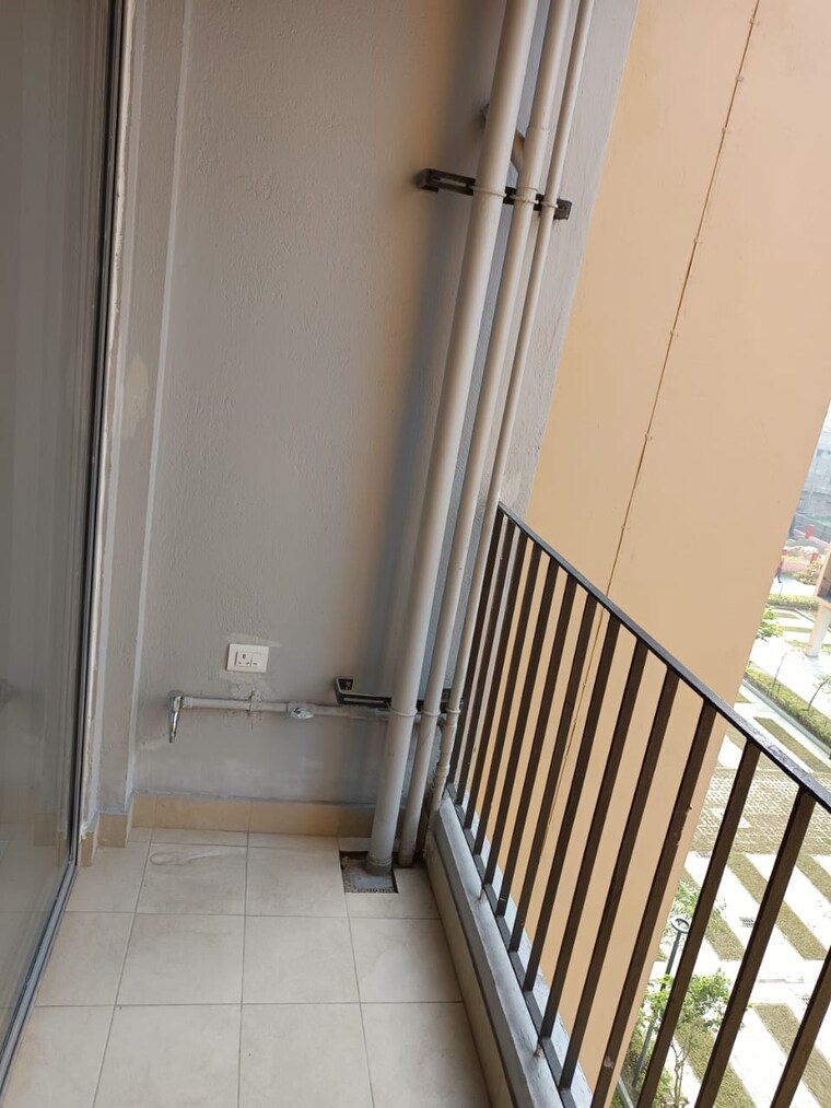 Balcony, godrej-seven 3 Bedroom 1019 Sq.Ft. Apartment In Joka Kolkata 9172230