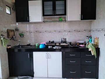 Kitchen in 1 BHK Apartment at Raheja Heights Phase 2, Goregaon East – for Rent