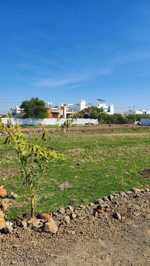  Plot For Sale in Katangi