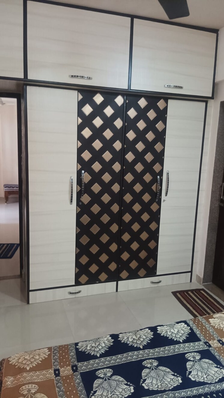 Room, vijay-nagari-annex 3 Bedroom 1000 Sq.Ft. Apartment In Waghbil Thane 9172355