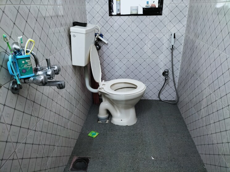 Bathroom, mantri-park 2 Bedroom 630 Sq.Ft. Apartment In Goregaon East Mumbai 9172368