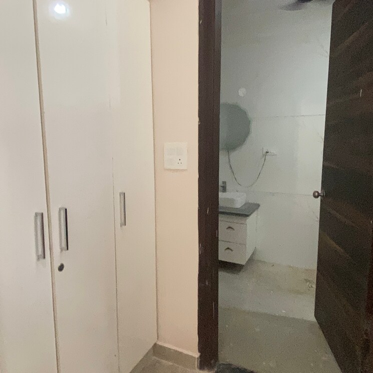 Bathroom, sector 85 4 Bedroom 308 Sq.Yd. Builder Floor In Sector 85 Faridabad 9172398