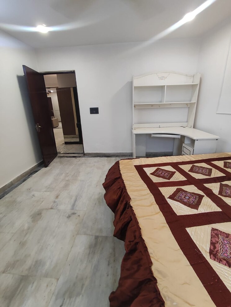 Bedroom, lajpat nagar 4 3 Bedroom 160 Sq.Yd. Builder Floor In Lajpat Nagar 4 Delhi 9172413
