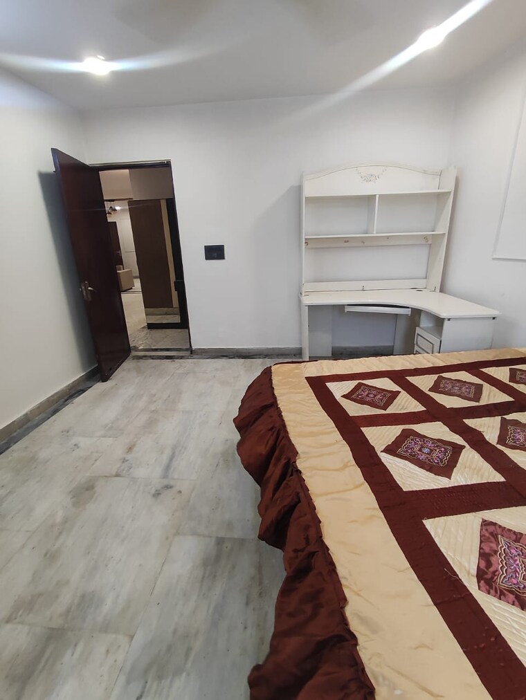 Bedroom, lajpat nagar 4 3 Bedroom 160 Sq.Yd. Builder Floor In Lajpat Nagar 4 Delhi 9172413