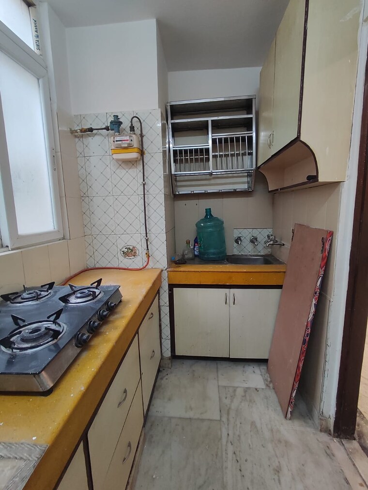 Kitchen, lajpat nagar 4 3 Bedroom 160 Sq.Yd. Builder Floor In Lajpat Nagar 4 Delhi 9172413