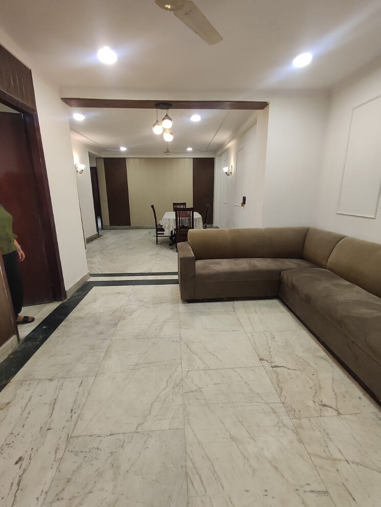 Living Room, lajpat nagar 4 3 Bedroom 160 Sq.Yd. Builder Floor In Lajpat Nagar 4 Delhi 9172413
