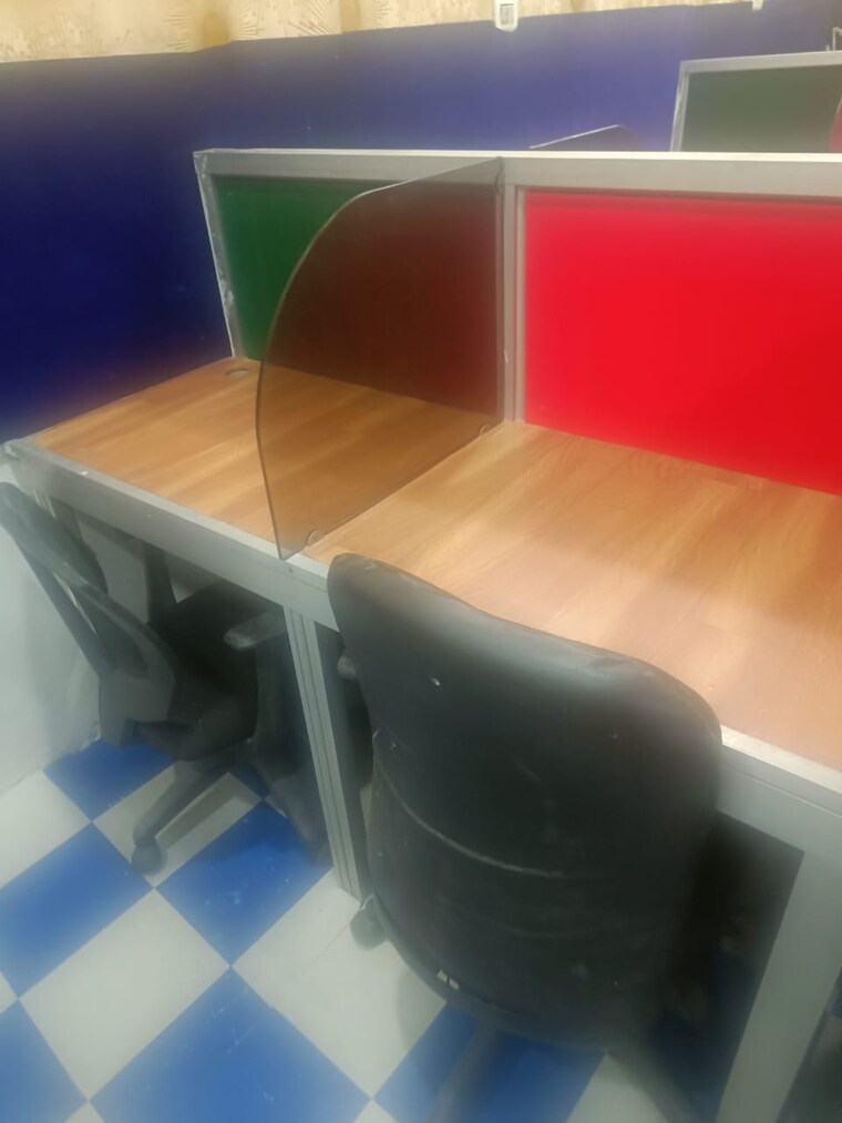 Team Area, sector 2 Commercial Office Space 1800 Sq.Ft. In Sector 2 Noida 9172418