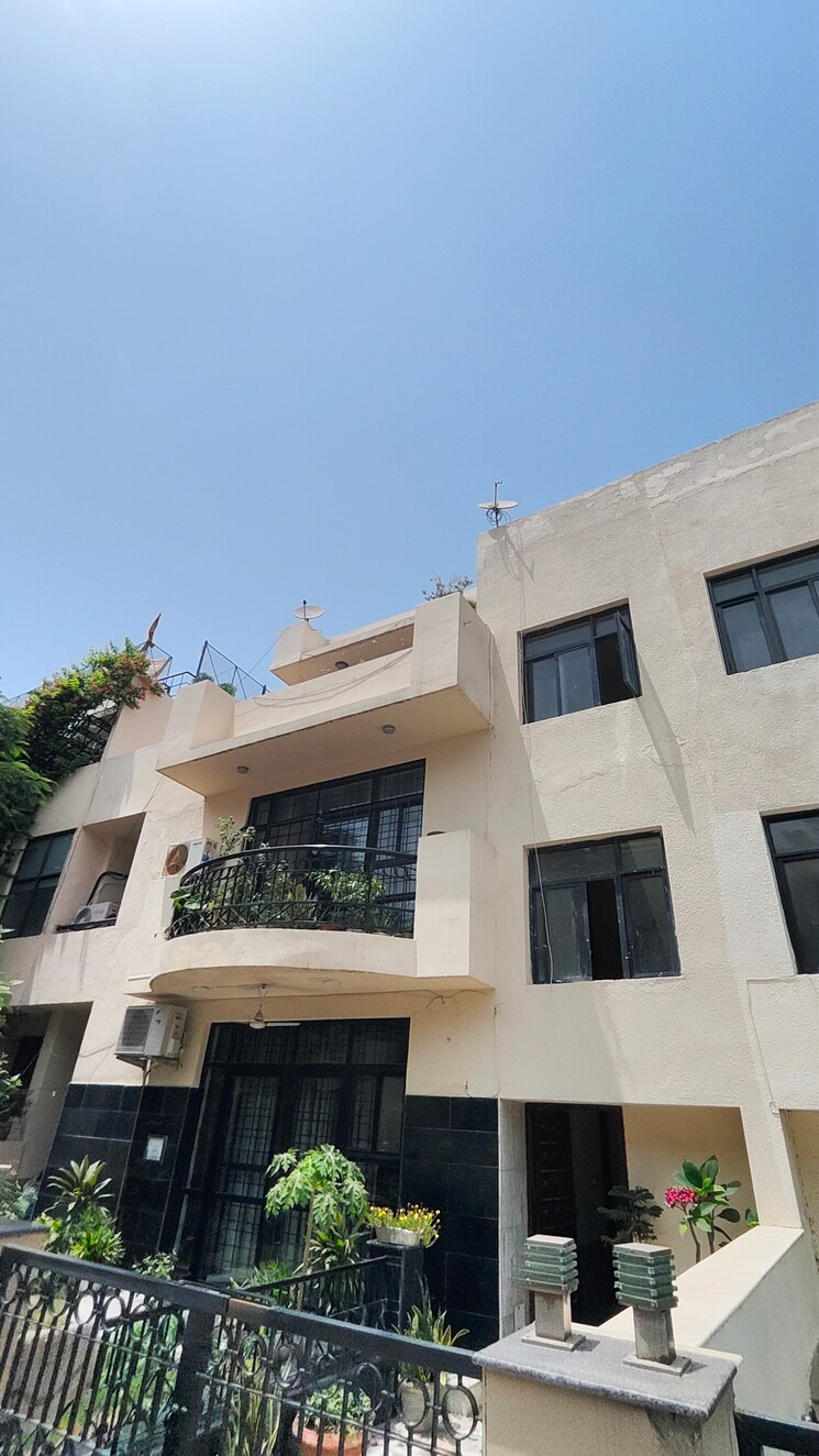 Exterior View, ansal-plaza-gurgaon 3 Bedroom 1800 Sq.Ft. Builder Floor In Palam Vihar Gurgaon 9172493