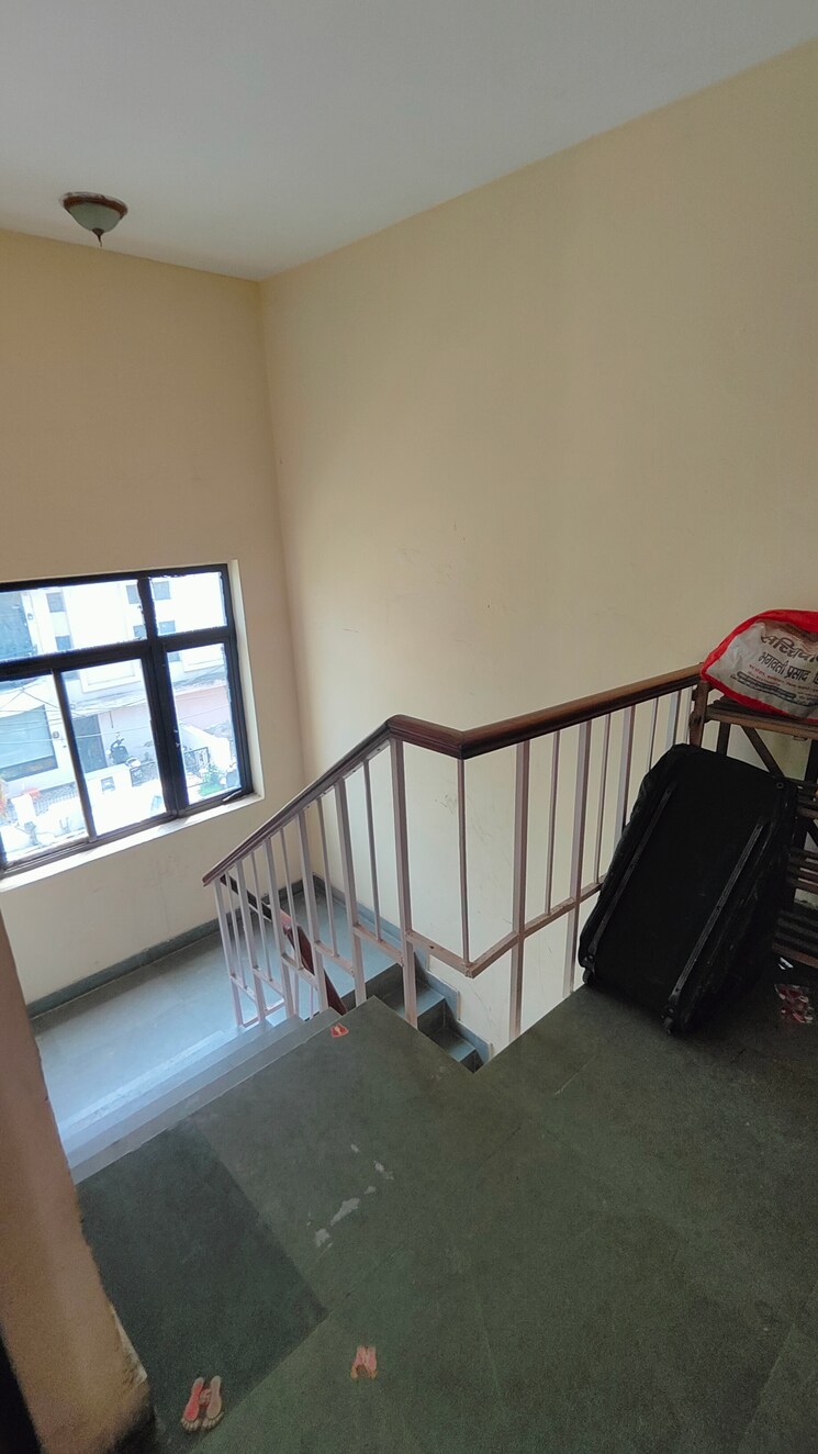 Balcony, ansal-plaza-gurgaon 3 Bedroom 1800 Sq.Ft. Builder Floor In Palam Vihar Gurgaon 9172493