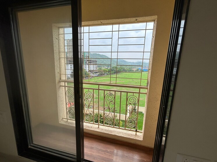 Room, km-horizon-exotica 2 Bedroom 600 Sq.Ft. Apartment In Haware City Thane 9172424